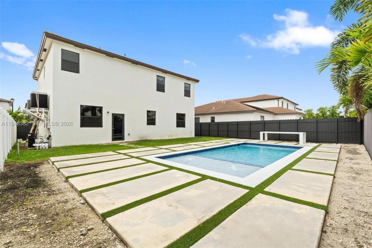 12927 SW 229th Ter , Miami, FL 33170 Photo