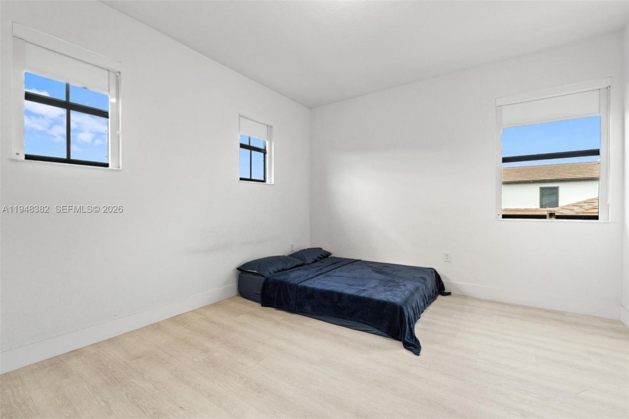 12927 SW 229th Ter , Miami, FL 33170 Photo