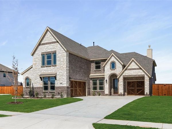 421 Birkdale Lane, Red Oak, TX 75154