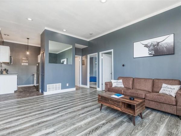 1523 S 10th Street, Unit 212, St Louis, MO 63104