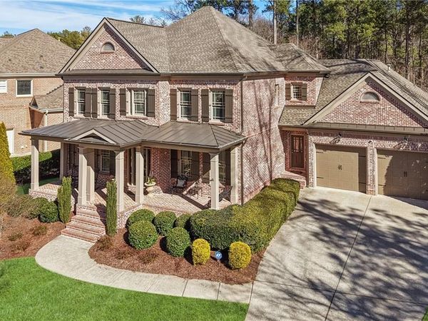 2878 Hidden Falls Drive, Buford, GA 30519