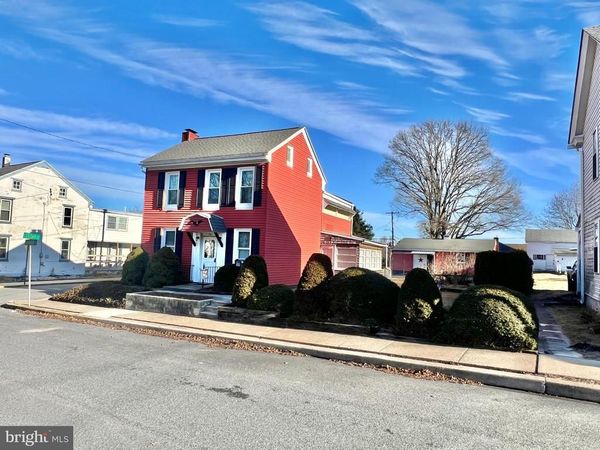 301 S FRANKLIN STREET, FLEETWOOD, PA 19522