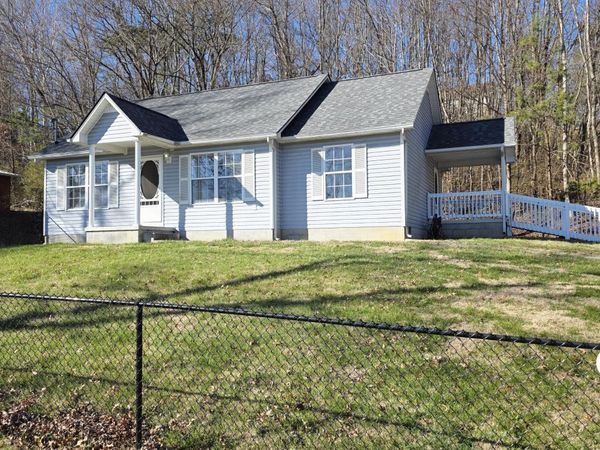 109 Pine Street, London, KY 40741