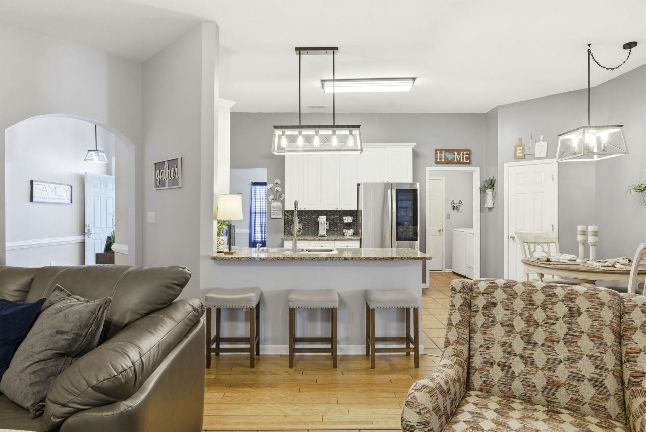 4059 Grousewood Dr. Photo 10