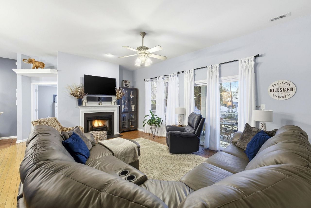 4059 Grousewood Dr. Photo 7