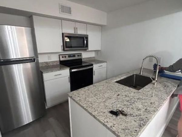 8560 NE Pineverde Lane, Jacksonville, FL 32244