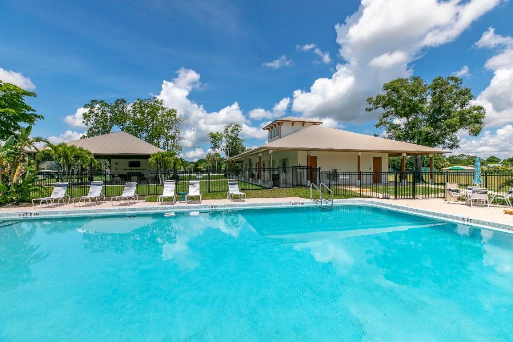 2521 SW Racquet Club Drive, Palm City, FL 34990 Photo