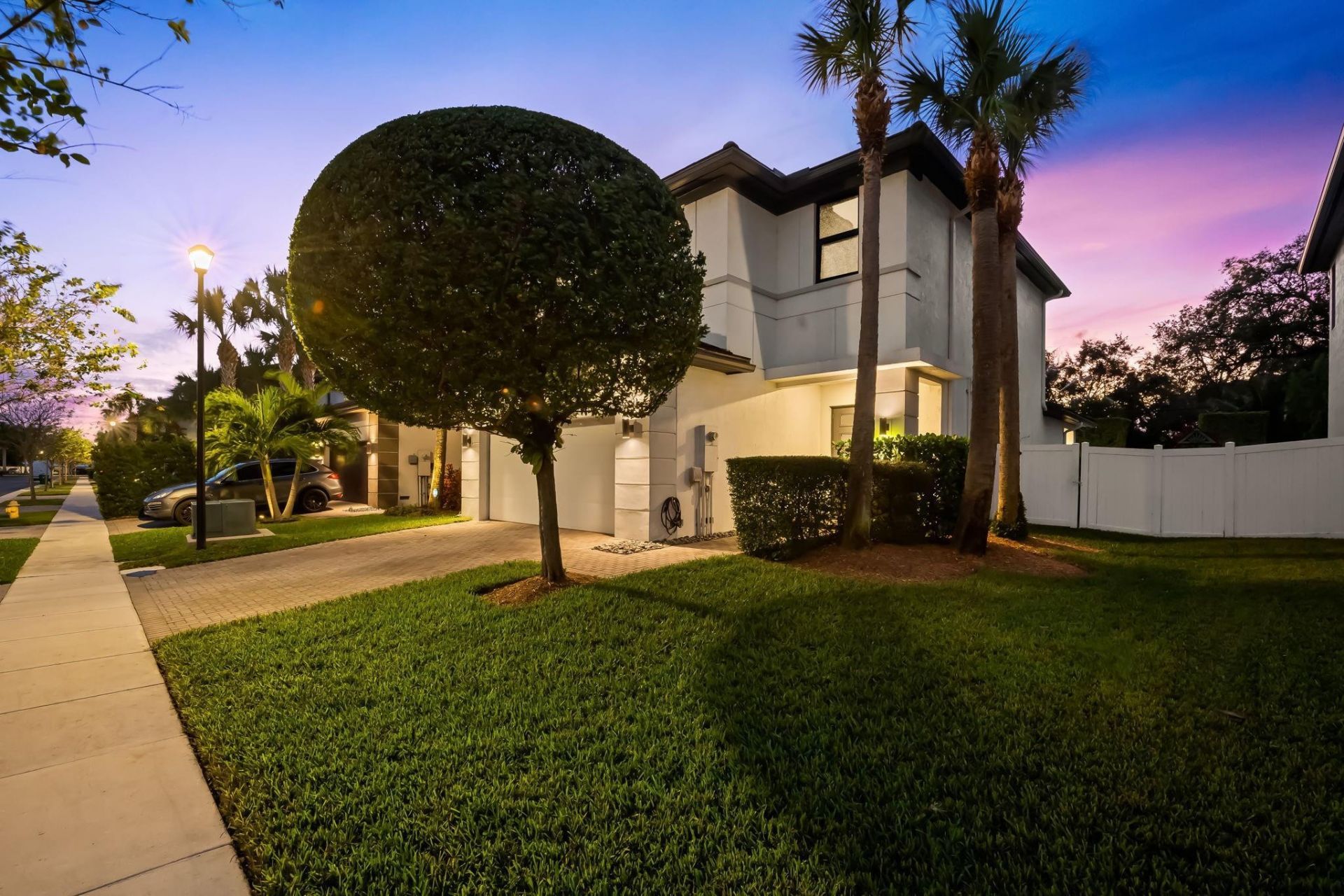 4919 Whispering Way, Fort Lauderdale, FL 33312 Photo