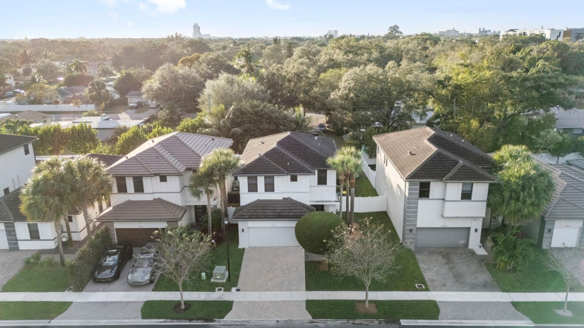 4919 Whispering Way, Fort Lauderdale, FL 33312 Photo