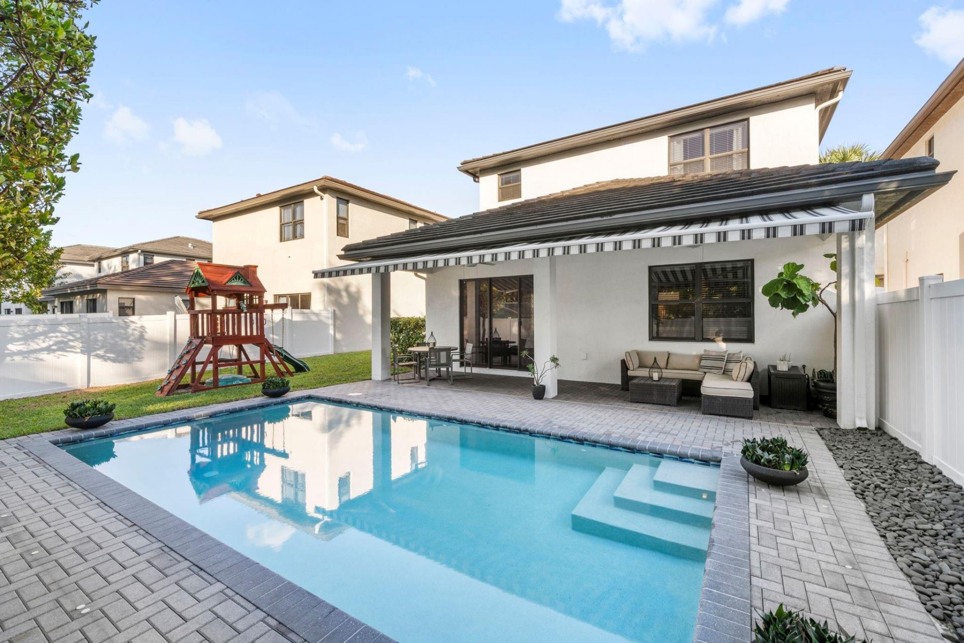 4919 Whispering Way, Fort Lauderdale, FL 33312 Photo