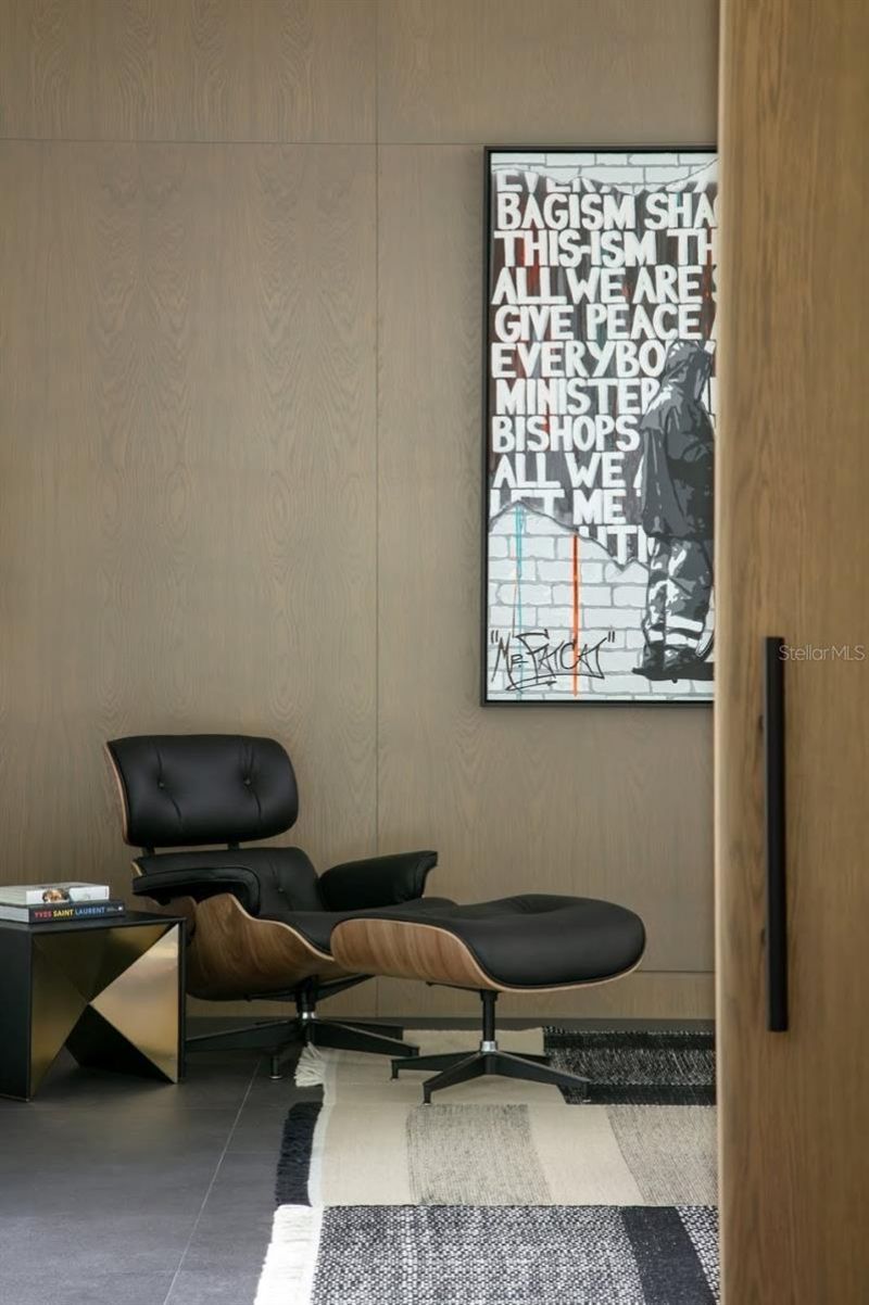 1500 Bayview Drive, Sarasota, FL 34239 Photo