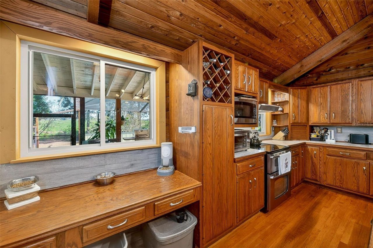 2635 N Dover Road, Dover, FL 33527 Photo