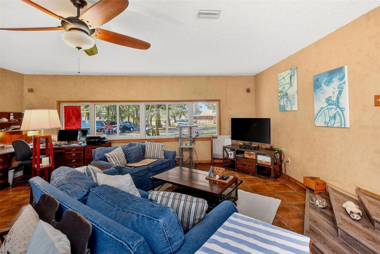 2635 N Dover Road, Dover, FL 33527 Photo