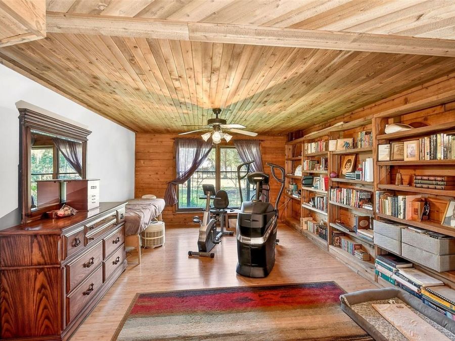 Property Image 37