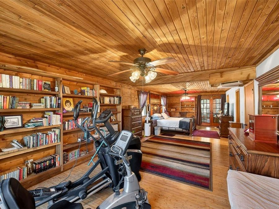 Property Image 38