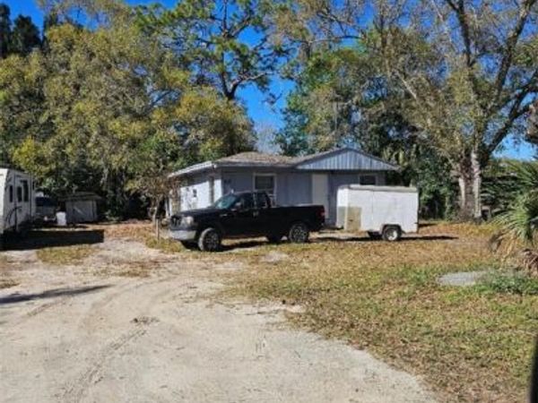 20 N Elm Street, Fellsmere, FL 32948