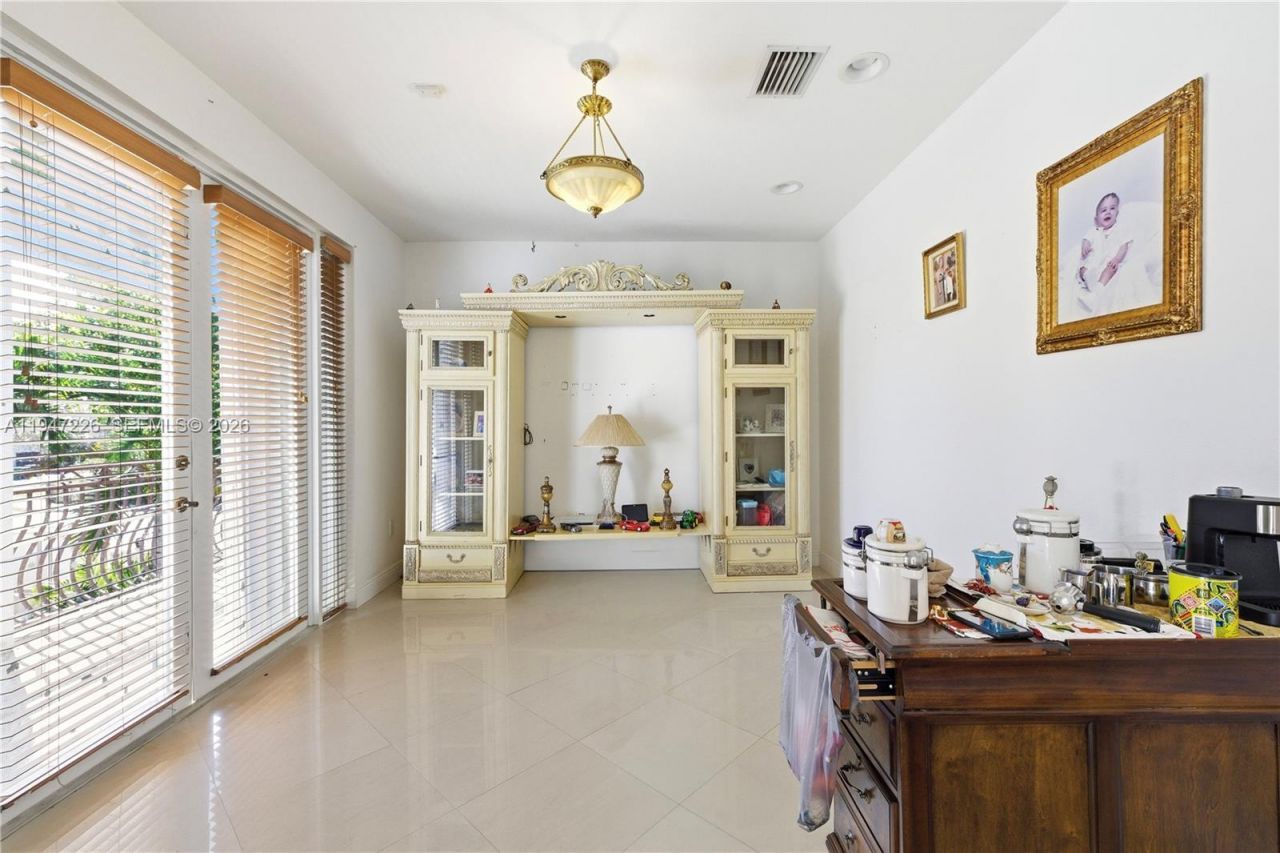 15184 SW 20th St, Miami, FL 33185 Photo