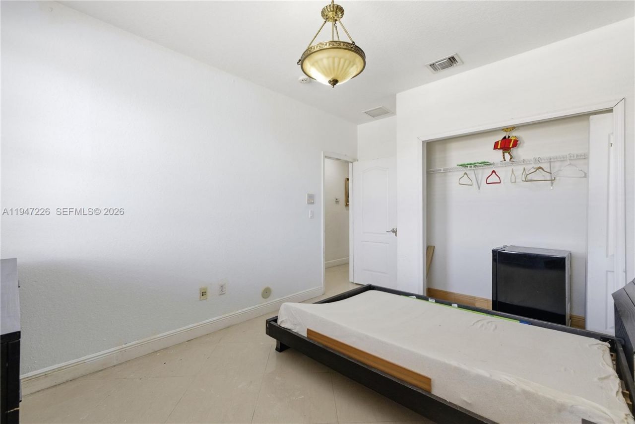 15184 SW 20th St, Miami, FL 33185 Photo