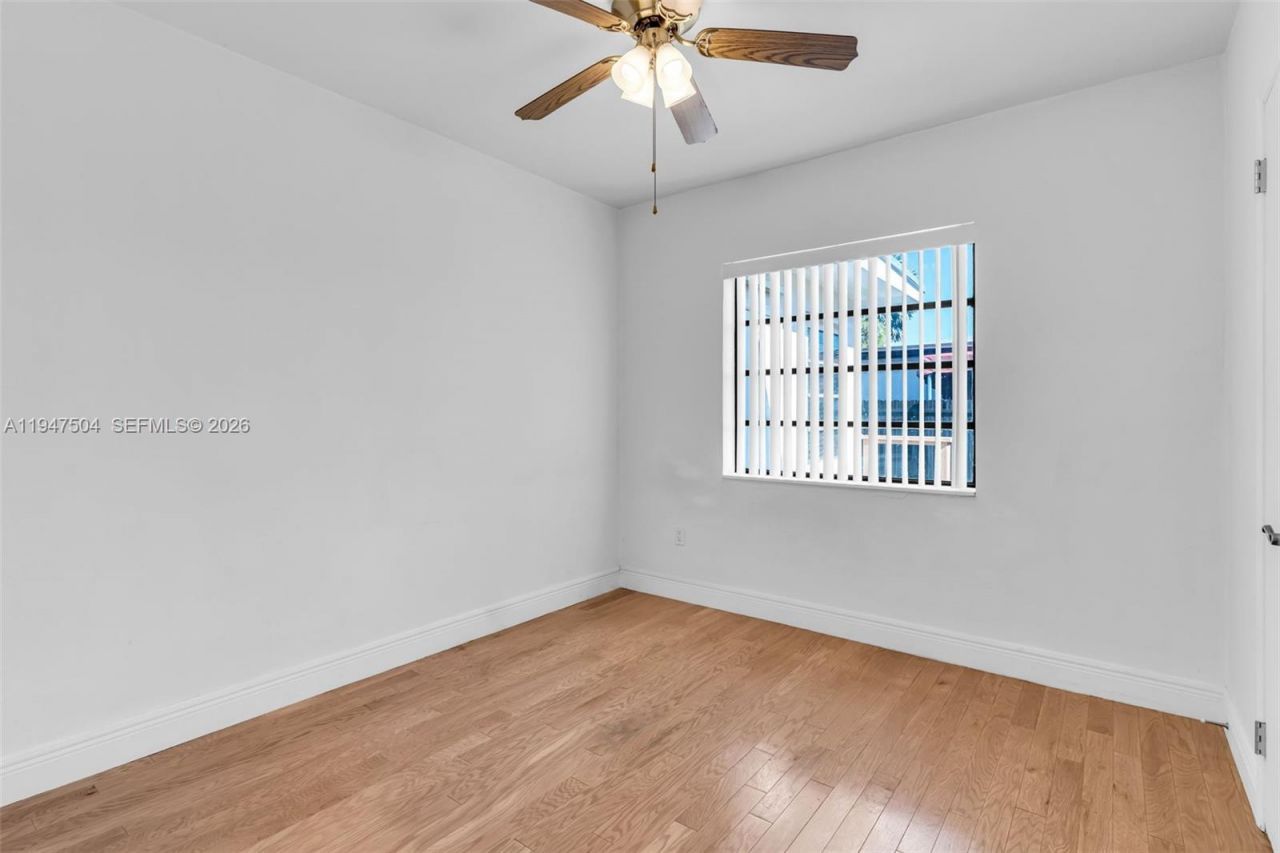 16960 SW 301st St , Homestead, FL 33030 Photo