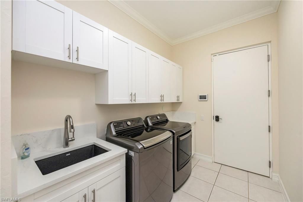 5025 Maxwell Cir, Unit 2, Naples, FL 34105 Photo