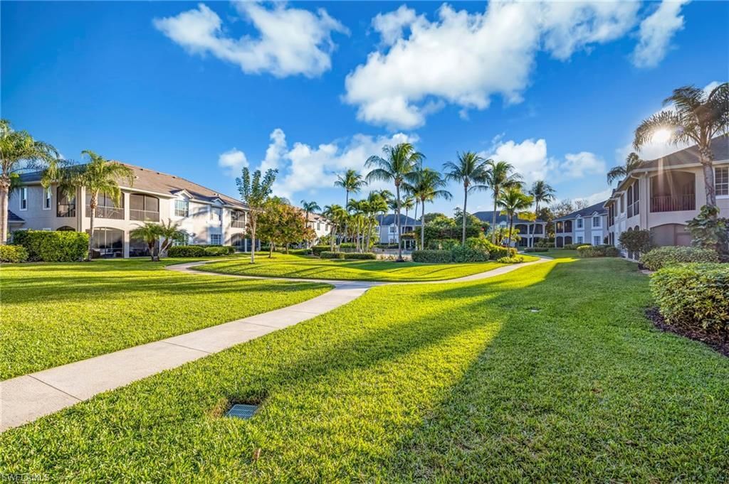 5025 Maxwell Cir, Unit 2, Naples, FL 34105 Photo