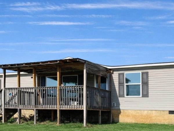 226 Hill Loop , Madisonville, TN 37354