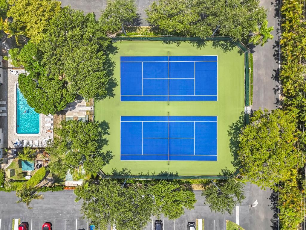 6487 Bay Club Drive, Unit 4, Fort Lauderdale, FL 33308 Photo