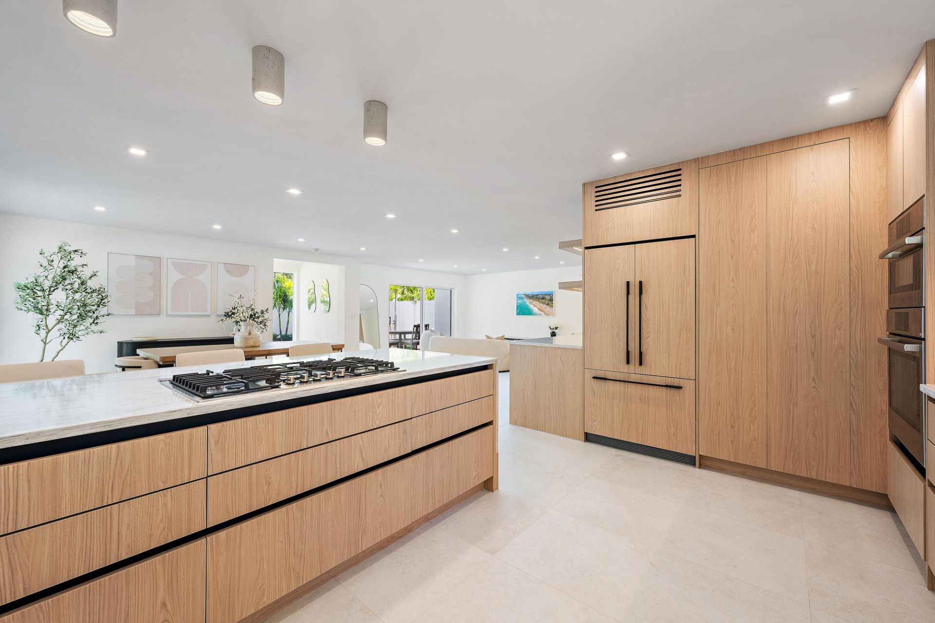 107 Sandal Lane, Unit 2, Palm Beach Shores, FL 33404 Photo