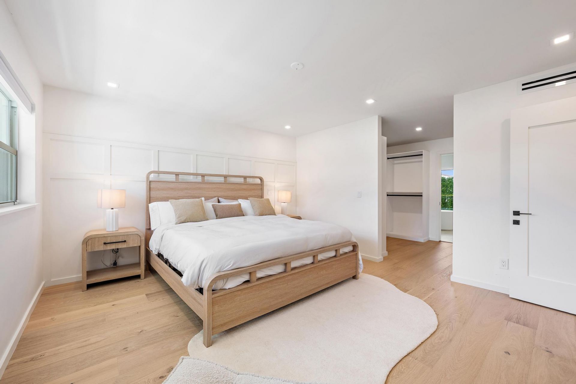 107 Sandal Lane, Unit 2, Palm Beach Shores, FL 33404 Photo