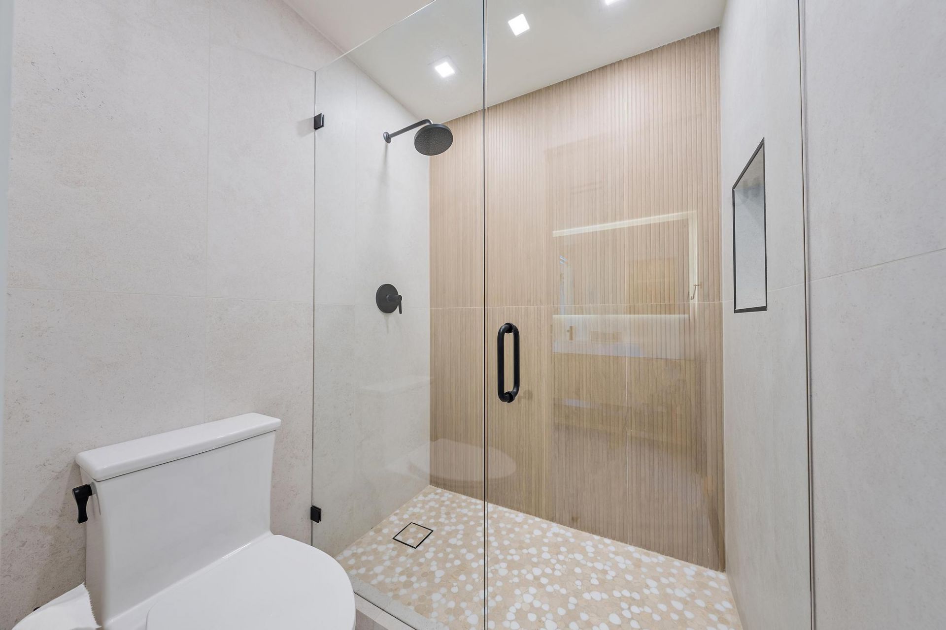 107 Sandal Lane, Unit 2, Palm Beach Shores, FL 33404 Photo