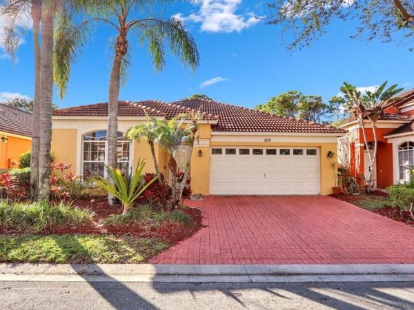 5171 Elpine Way, Palm Beach Gardens, FL 33418