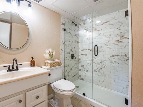 2805 Lineville Drive, Unit 108, Farmers Branch, TX 75234