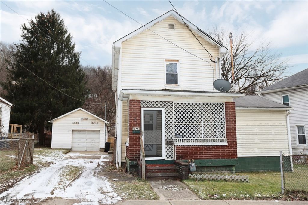 826 Allegheny St, Follansbee, WV 26037 Main Photo