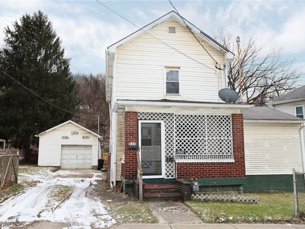826 Allegheny St, Follansbee, WV 26037