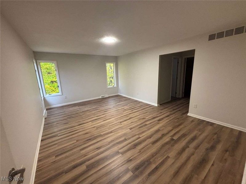 1353 Lake Martin Drive, Kent, OH 44240 Photo 11