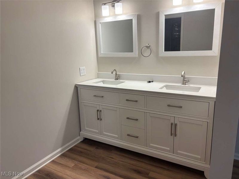 1353 Lake Martin Drive, Kent, OH 44240 Photo 13