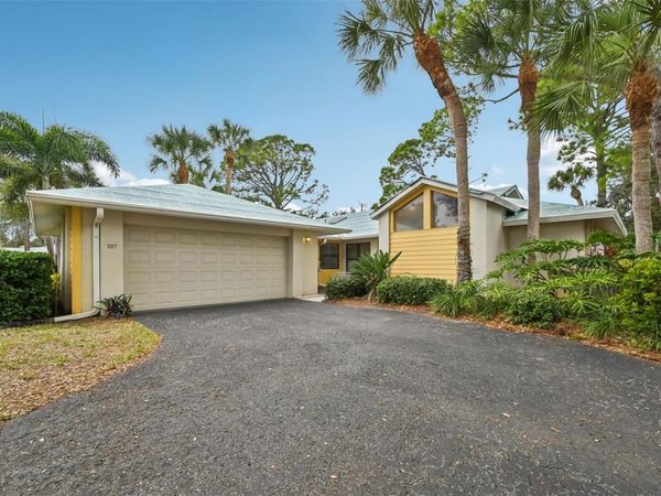 227 SOUTHAMPTON DRIVE, Unit 289, VENICE, FL 34293
