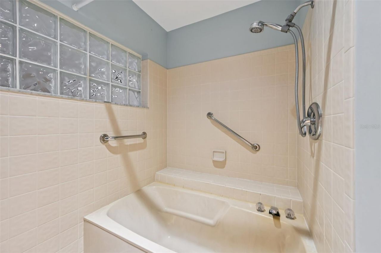 227 Southampton Drive, Unit 289, Venice, FL 34293 Photo