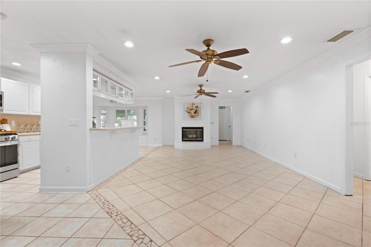 619 29th Street E, Bradenton, FL 34208 Photo