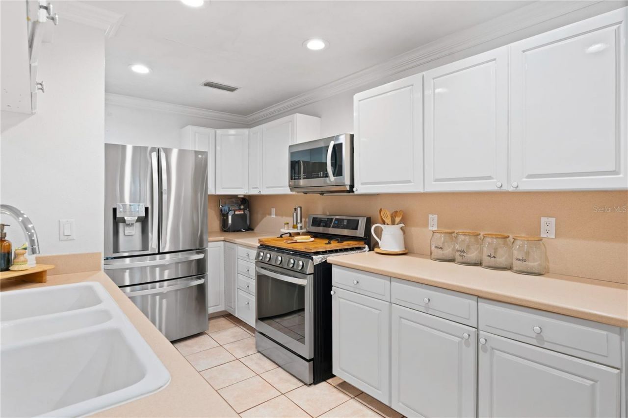 619 29th Street E, Bradenton, FL 34208 Photo