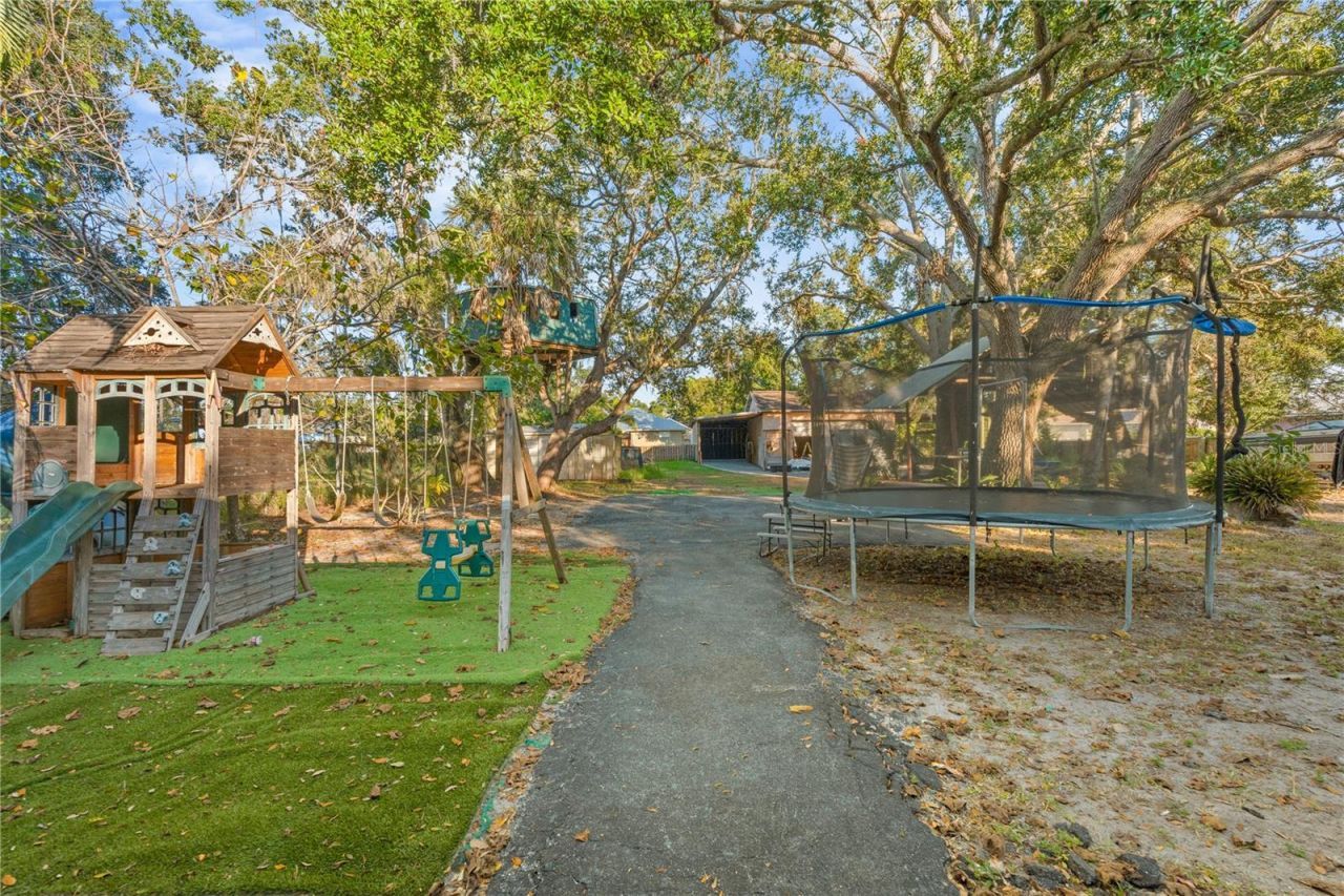 619 29th Street E, Bradenton, FL 34208 Photo