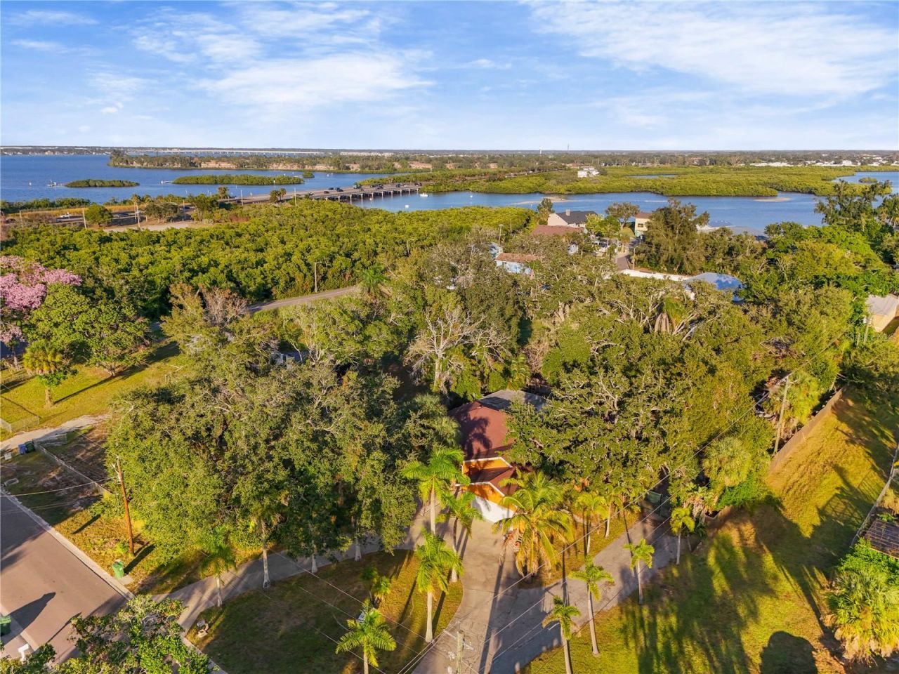 619 29th Street E, Bradenton, FL 34208 Photo