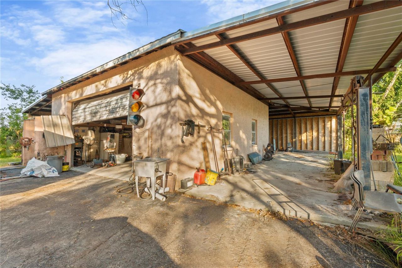 619 29th Street E, Bradenton, FL 34208 Photo