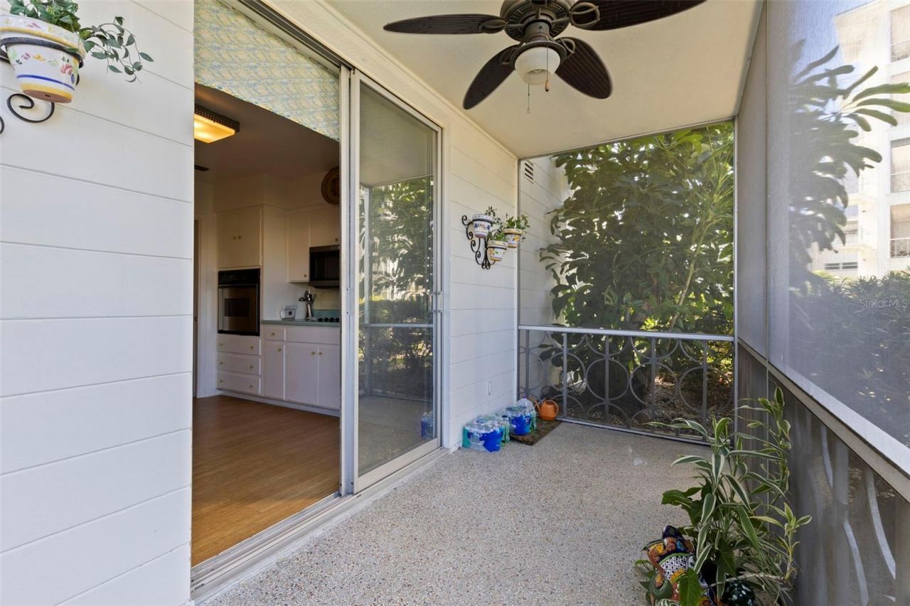 1036 North Shore Drive Ne, Unit 1, Saint Petersburg, FL 33701 Photo