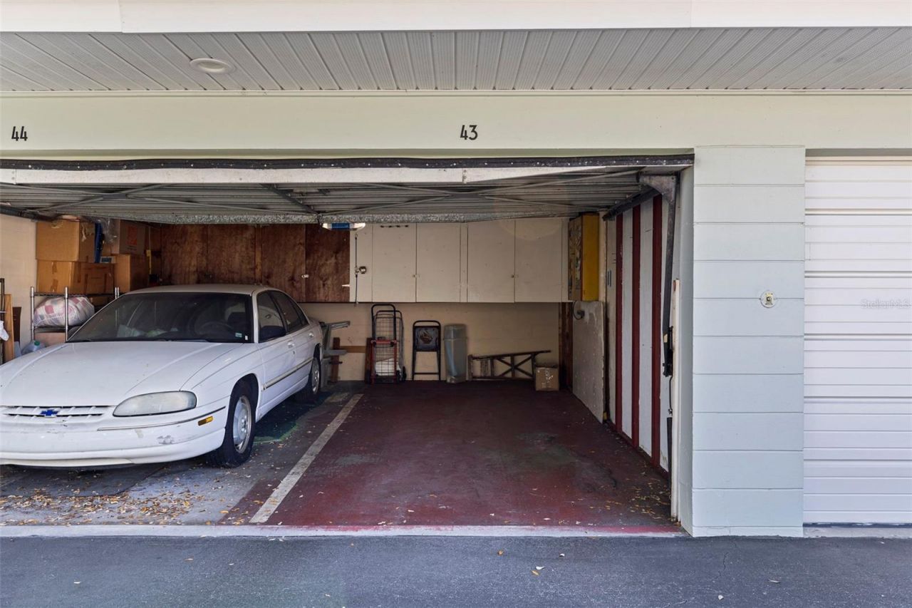 1036 North Shore Drive Ne, Unit 1, Saint Petersburg, FL 33701 Photo