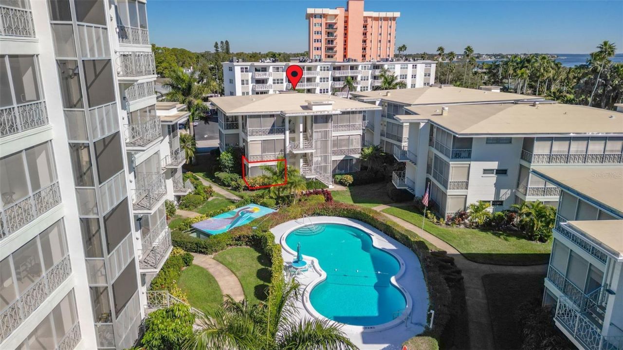 1036 North Shore Drive Ne, Unit 1, Saint Petersburg, FL 33701 Photo