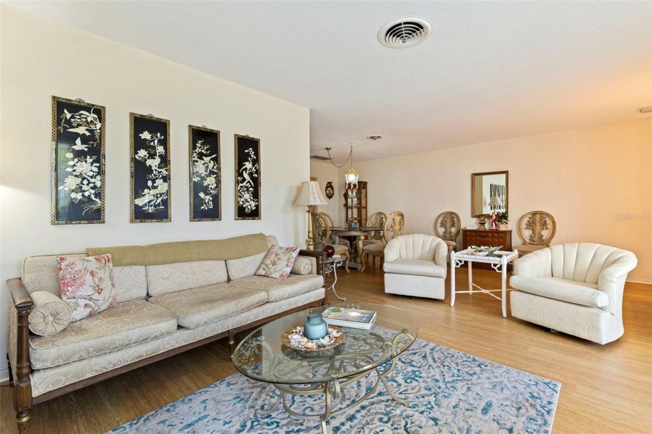 1036 North Shore Drive Ne, Unit 1, Saint Petersburg, FL 33701 Photo