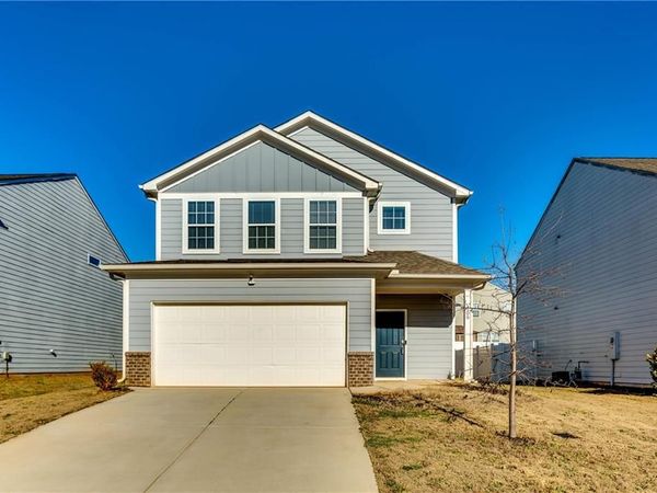 109 Paulownia Circle, Mcdonough, GA 30253