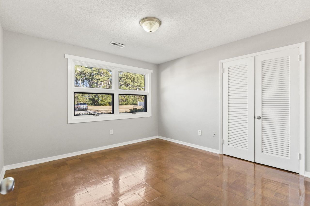 783 Walnut Ave. Photo 20