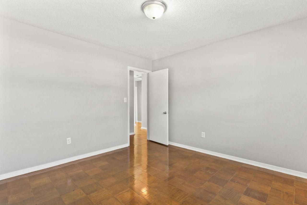 783 Walnut Ave. Photo 21